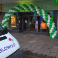 Specsavers outside balloon arch