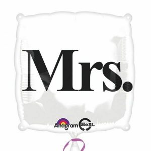 Wedding Square Mrs. Foil Balloon table cluster